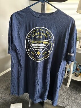 Men’s Columbia PFG Shirt